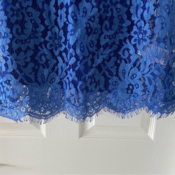 Blue lace shift dress - Picture 7 of 7